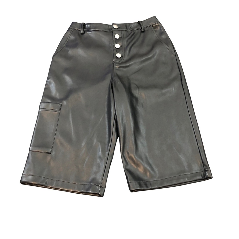 Avec Les Filles Bermuda Shorts Women 6 Black Faux Leather Button Fly Cargo